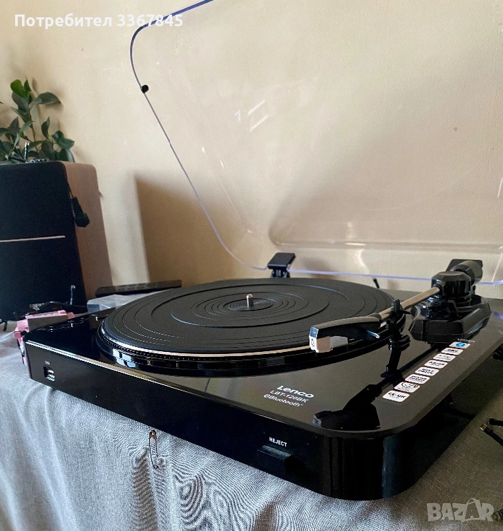 Грамофон Lenco - LBT-120BK, полуавтоматичен, черен, снимка 1