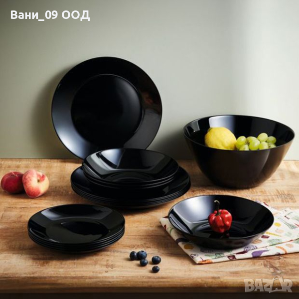 Черен сервиз за хранене от аркопал, 19 части, снимка 1