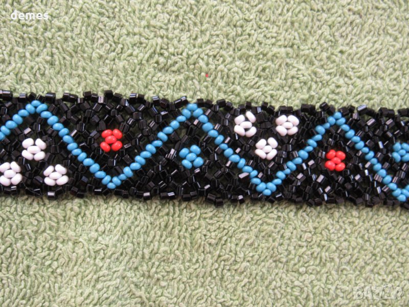 Колан от маниста с геометрични фигури от времето на соца, снимка 1