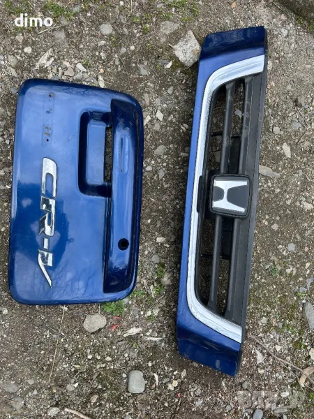 предна решетка с емблема Honda CR-V I задна дръжка капак, снимка 1