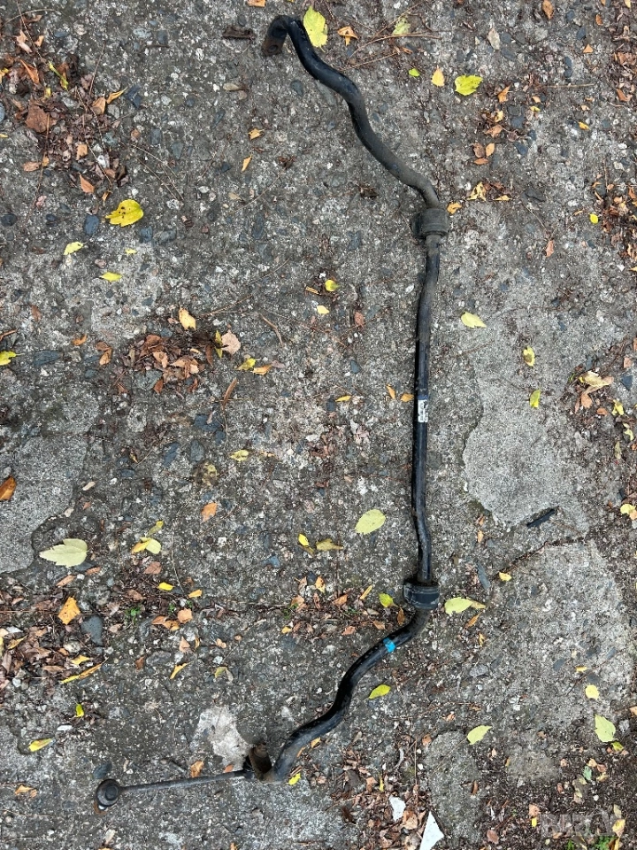 предна стабилизираща щанга BMW X5 E70 X6 E71, снимка 1