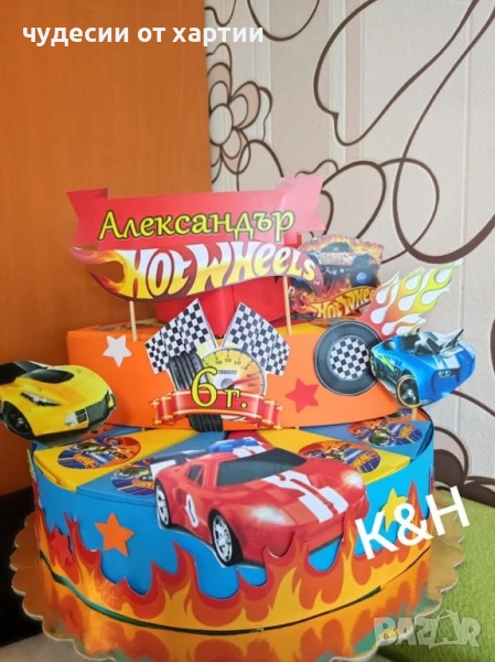 Картонена торта Хот Уилс , снимка 1