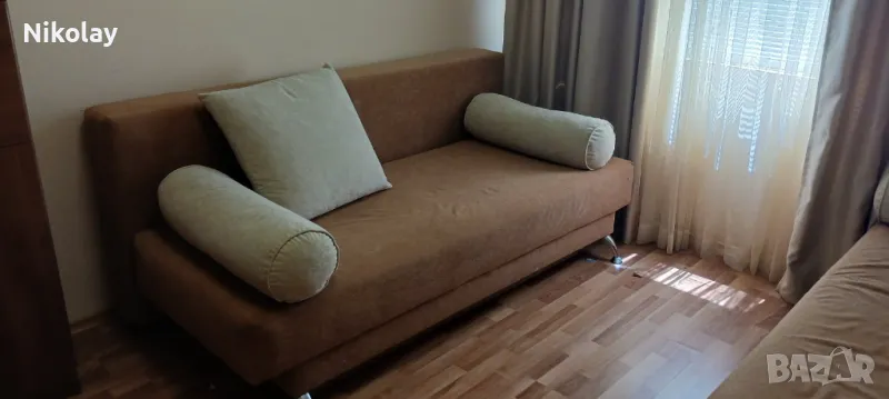 продавам дивани 2 бр-разпъват се и стават на легло, снимка 1