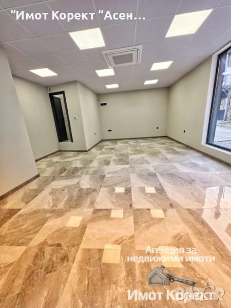 Имот Корект ДАВА ПОД НАЕМ Търговско помещение, Център, снимка 1