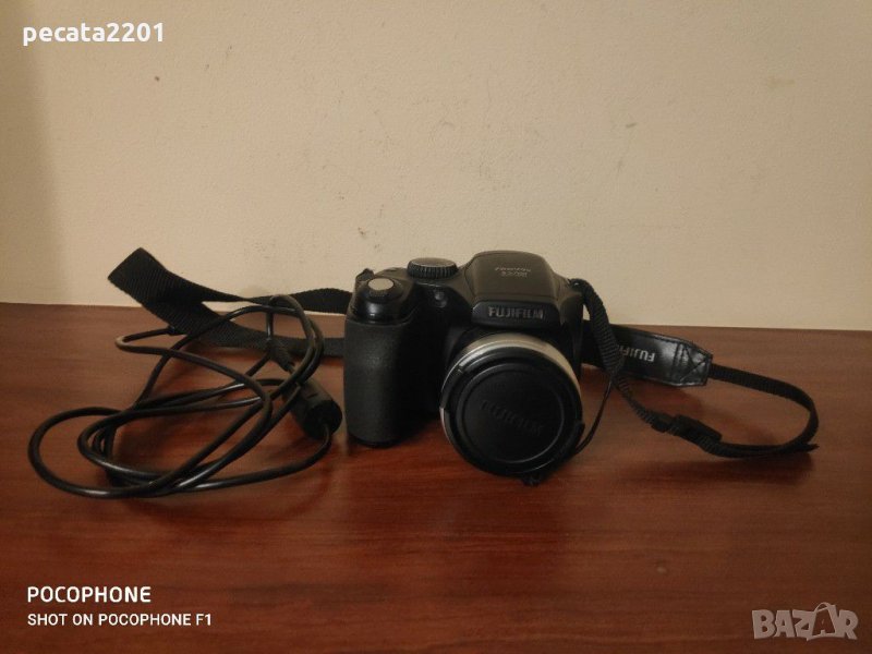 Продавам - фотоапарат FujiFilm FinePix S5700, снимка 1