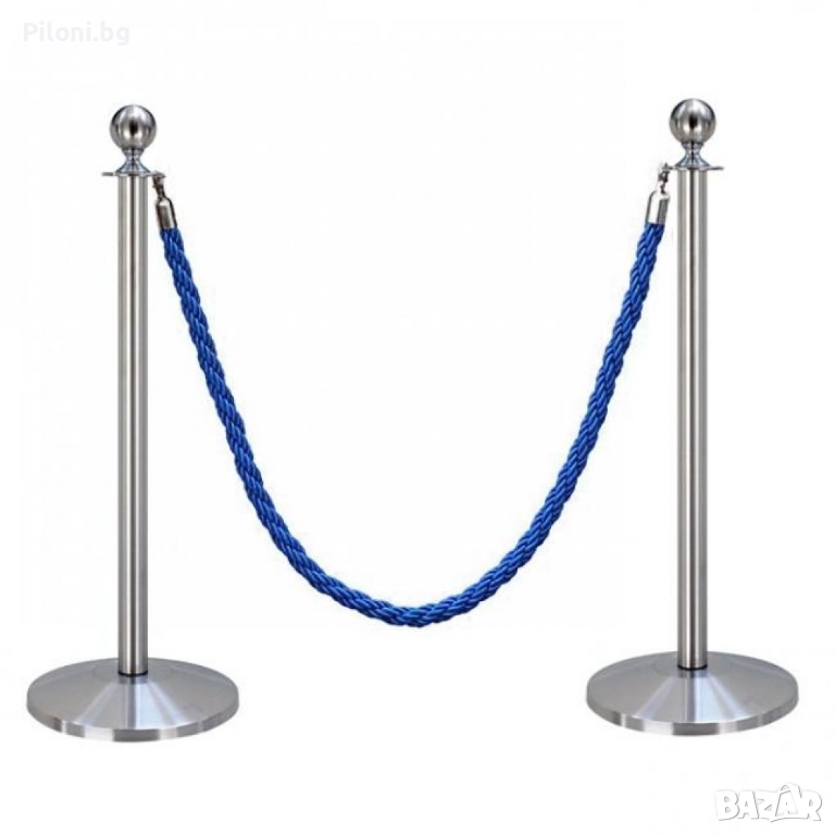 Комплект два сребристи ограничителни пилона със синьо усукано въже, снимка 1