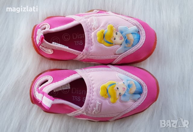 Плажни обувки Принцеси №23, снимка 2 - Детски обувки - 37183847