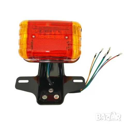 Правоъгълен стоп за мотор 12V с монтажни отвори 10.5 cm