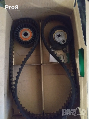 Ангренажем комплект и водна помпа за Пежо 308, снимка 4 - Части - 50838314