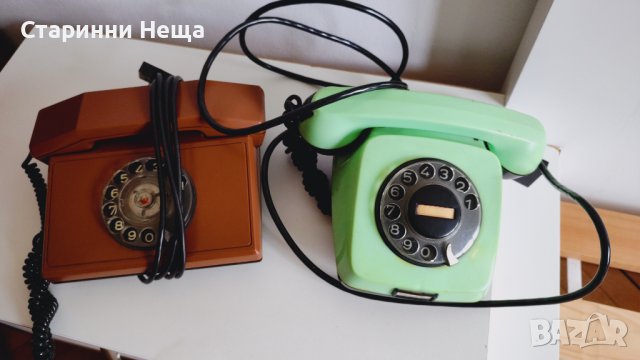 Стари домашни телефони 15лв за брой Двата 25лв. , снимка 1 - Антикварни и старинни предмети - 40521781