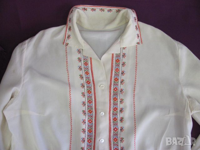 Стара Женска Копринена Риза, снимка 2 - Антикварни и старинни предмети - 36590891