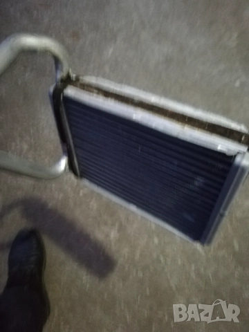 РАДИАТОР ЗА ПАРНО НА ФОРД ФИЕСТА , снимка 2 - Автомобили и джипове - 52956746