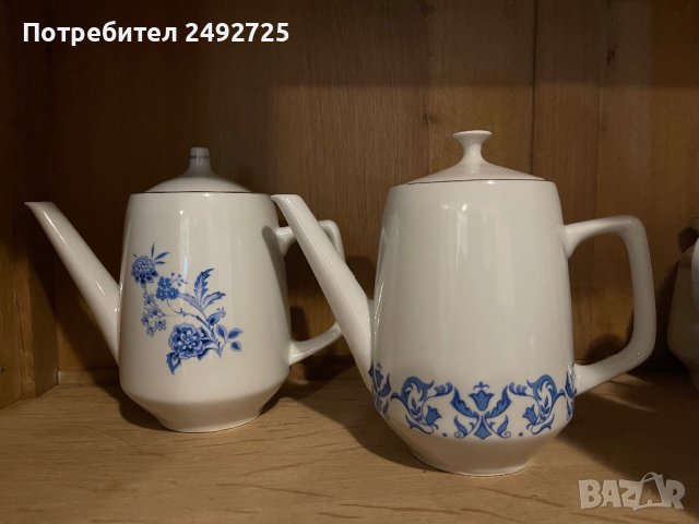 Чайник български порцелан, сини цветя