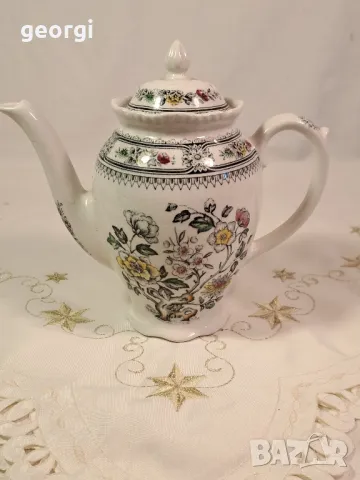 Английски порцеланов чайник Dorset    23/1