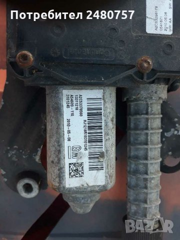 Моторче чистачки за Опел Астра 2014г, снимка 2 - Части - 30004672