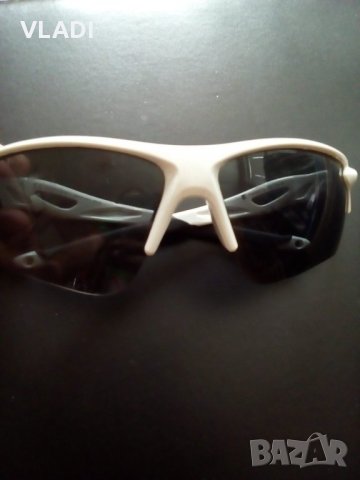 Бели очила, снимка 1 - Слънчеви и диоптрични очила - 22900784