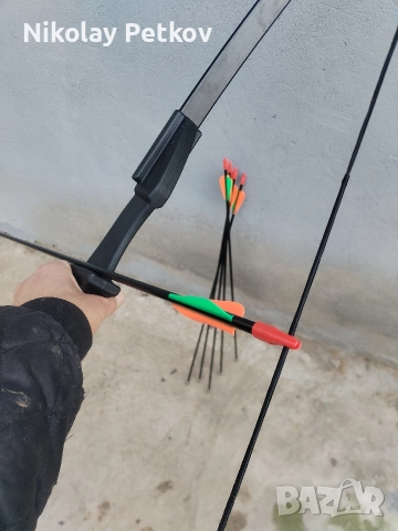 Лък, стрели, колчан, предпазител , снимка 3 - Лъкове и арбалети - 49340035