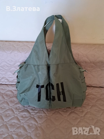 Дамска чанта – голяма,в  зелено, промазка, 100% непромокаема