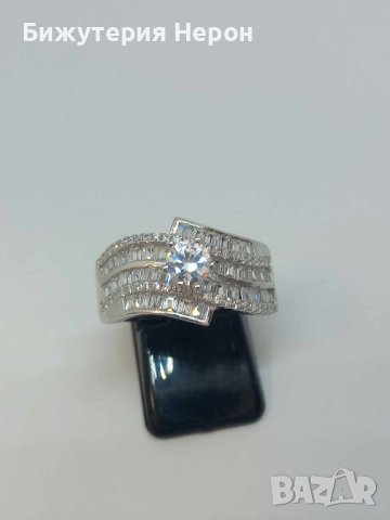 Сребърен пръстен с много циркони, снимка 2 - Пръстени - 42755988