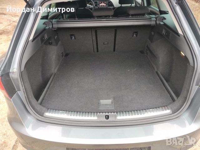 Seat Leon ST 1.6 TDI, снимка 8 - Автомобили и джипове - 52420223