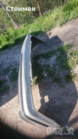 Задна броня голф 3, снимка 2 - Части - 46357827