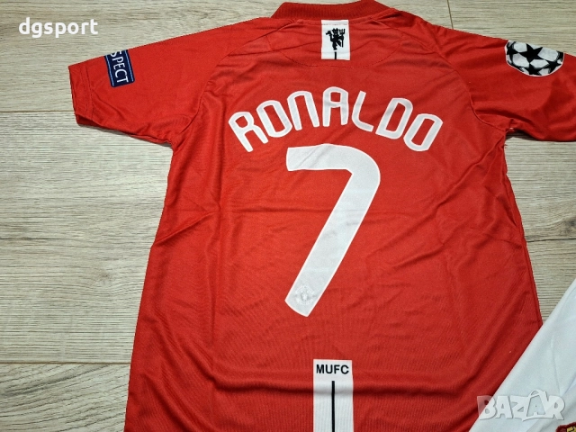 Детски екип на Манчестър Юнайтед #К.Роналдо #7# ретро модел!, снимка 2 - Футбол - 52202373