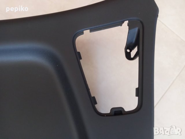 Продавам НОВ заден пластмасов капак кора за SEAT 5P8 867 601 E, снимка 9 - Аксесоари и консумативи - 30221066