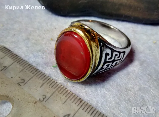 КЛАСИЧЕСКИ ОРНАМЕНТИРАН СКЪПОЦЕНЕН ПРЪСТЕН с ШЛИФОВАН ЕСТЕСТВЕН КАРНЕОЛ от БЛАГОРОДНА СТОМАНА 3530