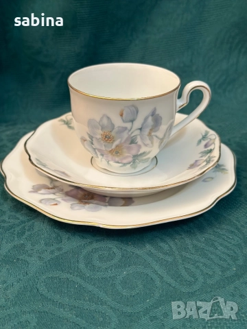 Костен порцелан-троен сет за кафе Чехословакия, Бохемия