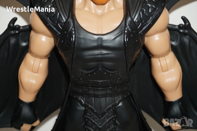 Рядка Оригинална Голяма Кеч Фигура На The Undertaker С Изкачащи Черни Крила 30см , снимка 4 - Колекции - 51855545