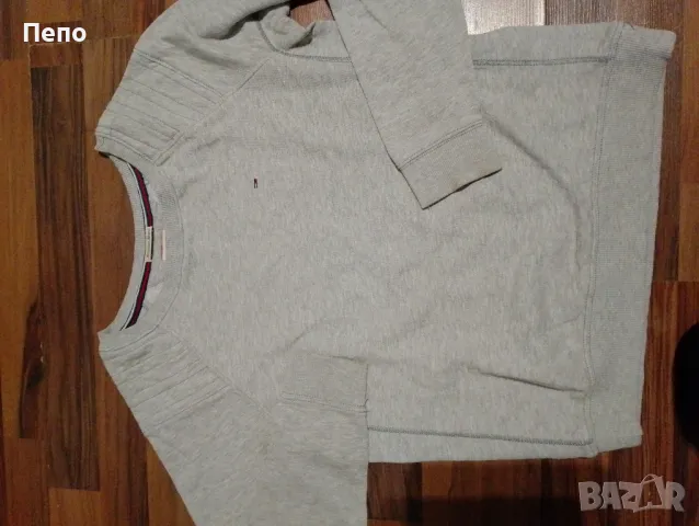Блуза Tommy Hilfiger , снимка 3 - Блузи с дълъг ръкав и пуловери - 48832082