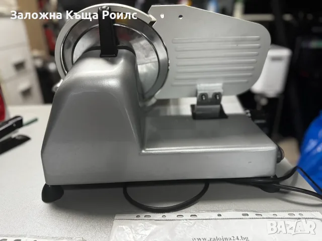 METRO PROFESSIONAL F25 професионална колбасорезачка 250 мм, снимка 4 - Обзавеждане на кухня - 56104192