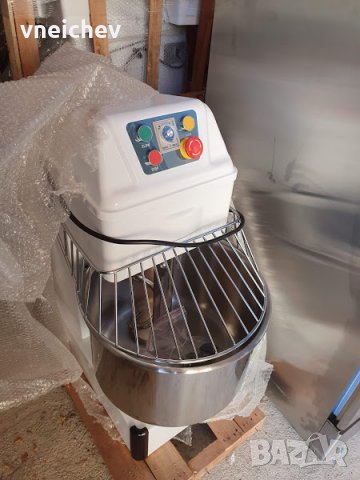 Нови Тестобъркачки 35л спирални 2 скорости и таймер  нови , снимка 2 - Обзавеждане на кухня - 30917026