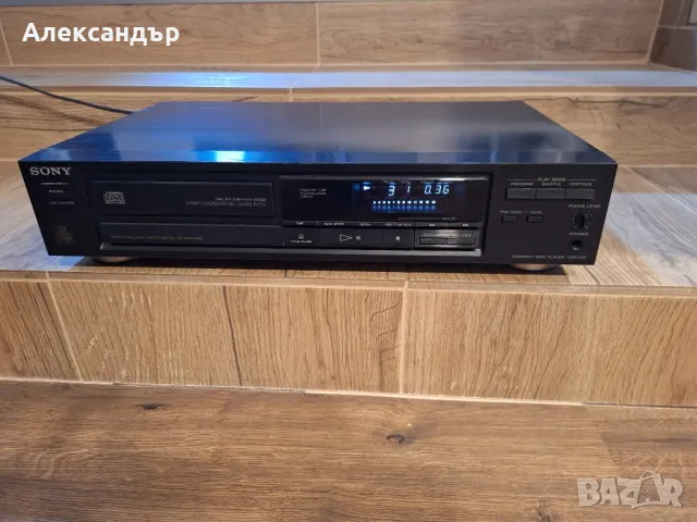 Sony compacr disc player CDP-270