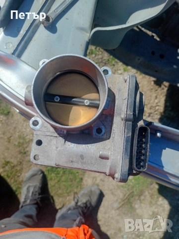 30711551 Дросел Дроселова клапа за Volvo C30 C70 S40 S60 V50 V70 2.4L 01-07