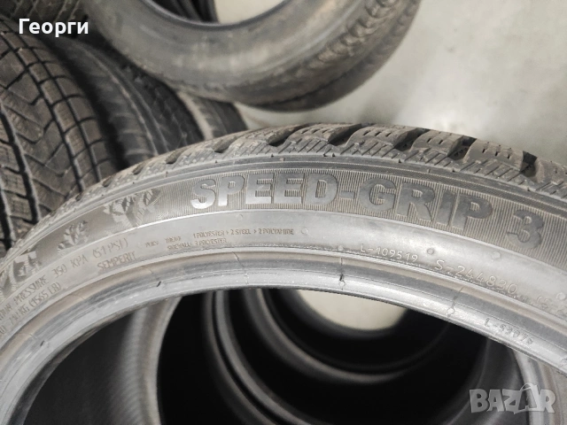 4бр. зимни гуми 235/40/19 Semperit, снимка 6 - Гуми и джанти - 53209754
