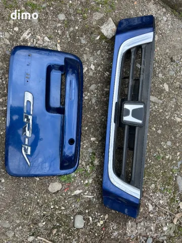 предна решетка с емблема Honda CR-V I задна дръжка капак