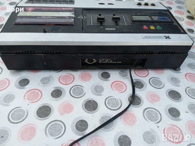 N recorder/NordMende Stereo Cassette Recorder, снимка 7 - Декове - 39050952