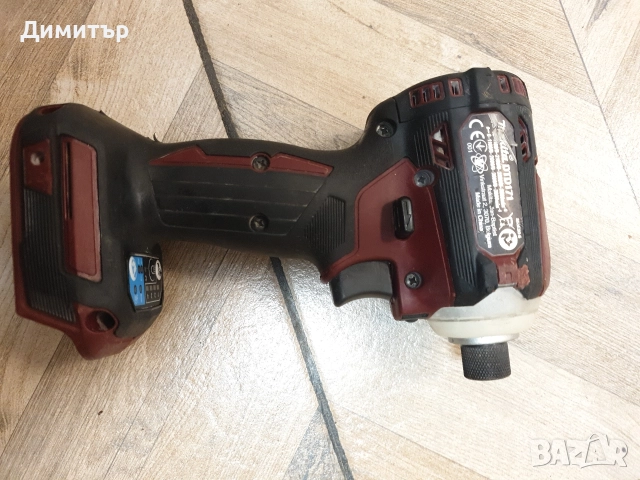 акумулаторен ударен винтоверт Makita