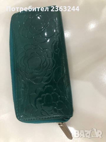 Дамско портмоне, снимка 2 - Портфейли, портмонета - 31173592