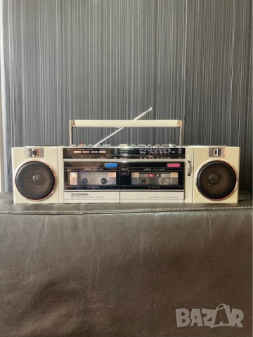 SANYO M-W24K VINTAGE RETRO BOOMBOX радио касетофон, снимка 2 - Радиокасетофони, транзистори - 54013742