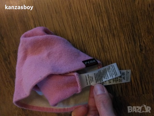 peak performance - дамска зимна шапка, снимка 6 - Шапки - 39060442