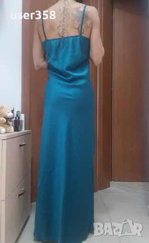 Сатенена рокля в тъмно тюркоазен цвят, снимка 2 - Рокли - 55899019