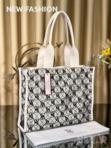 Дамски Чанти ✨ VICTORIA'S SECRET , снимка 10 - Чанти - 50477005