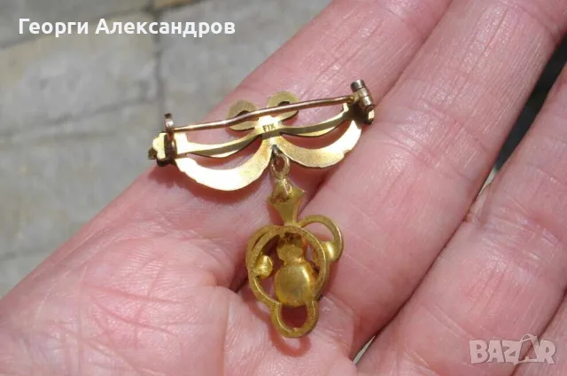 Старинна БЕЛ ЕПОК Маркова Maison Savard ФРЕНСКА СКЪПОЦЕННА БРОШКА 18К ДУБЛЕ ПОЗЛАТА АМЕТИСТИ и ПЕРЛА, снимка 2 - Антикварни и старинни предмети - 55958186
