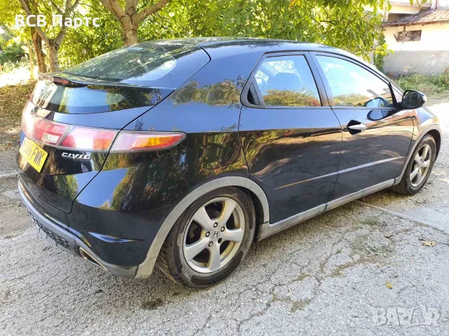 На части! Honda Civic Se I-Vtec 1.8 Хонда Сивик Перфектна, снимка 4 - Автомобили и джипове - 56076149