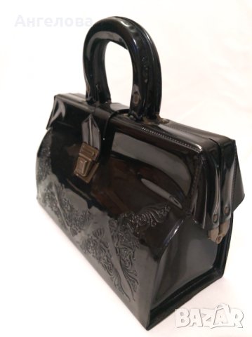Дамска чанта естествен лак, модел от '70 те, снимка 9 - Антикварни и старинни предмети - 42759888