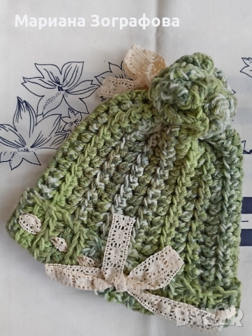 Ръчно плетени зимни шапки - 5 бр., - Кожени мъжки ръкавици, - Дънкови ризи и панталони и др., снимка 2 - Шапки - 51636855