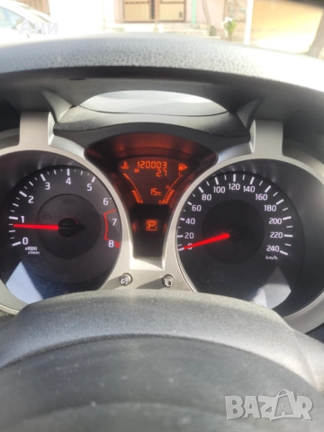 Nisan Juke, снимка 11 - Автомобили и джипове - 52564172