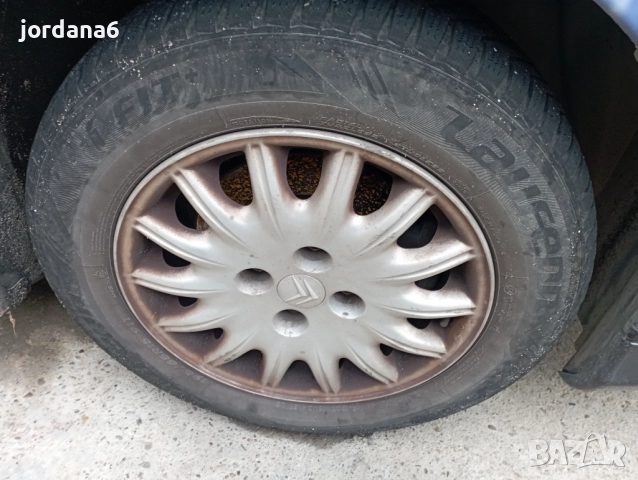 Алуминиеви джанти от Ситроен Без централен отвор със зимни гуми